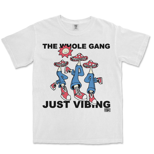VIBING TEE