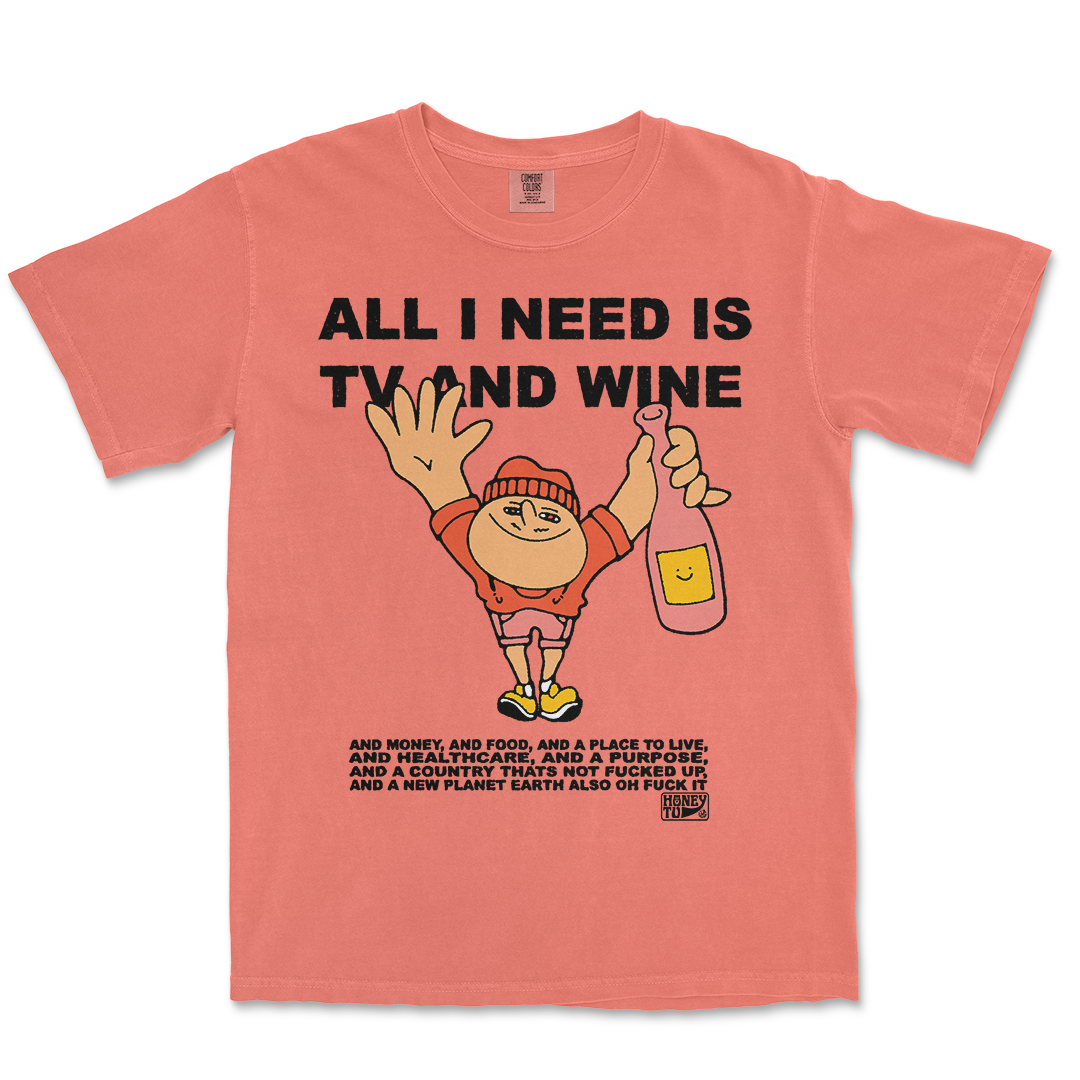 TV & WINE TEE