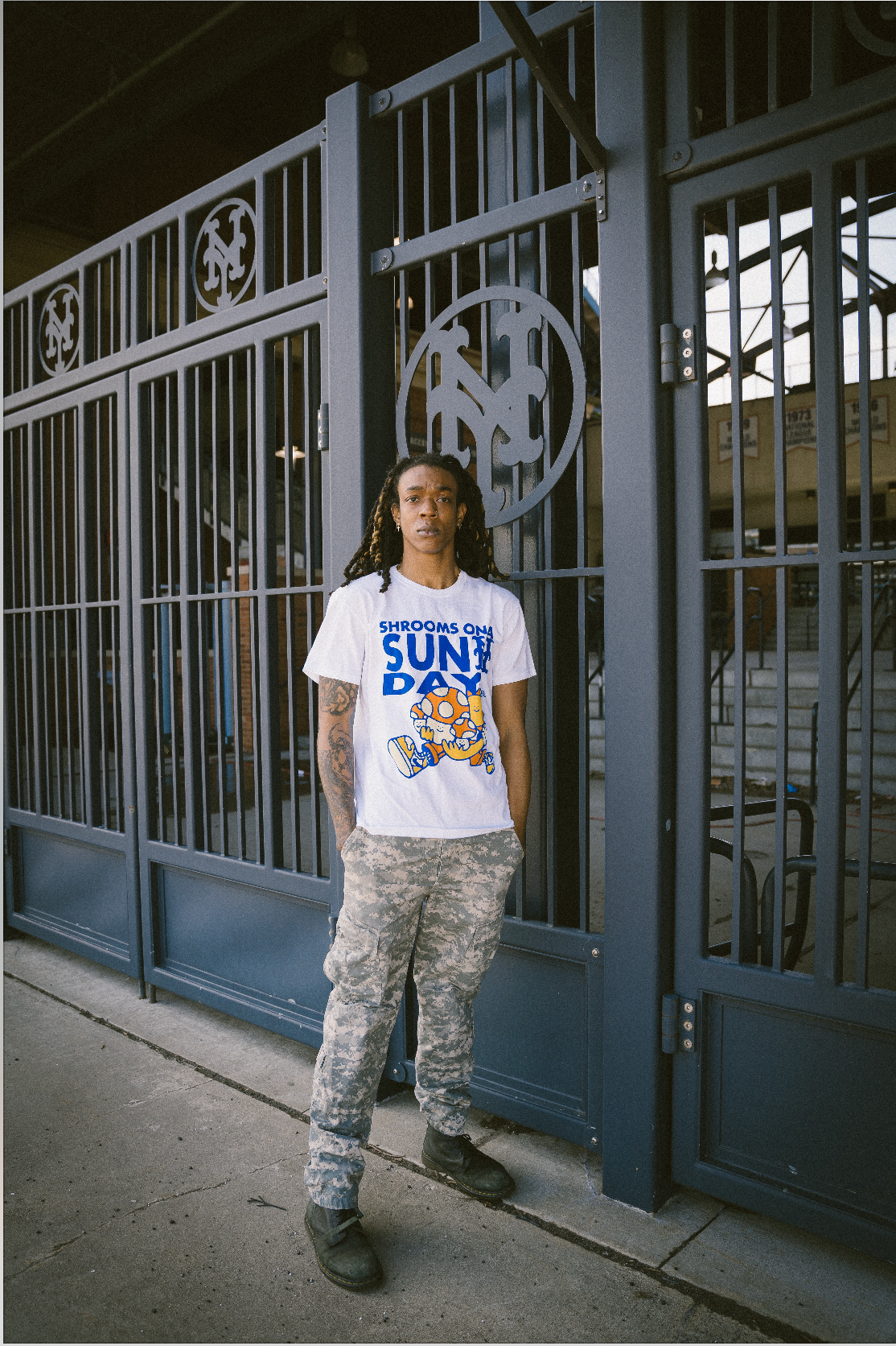 SUNNY DAY TEE