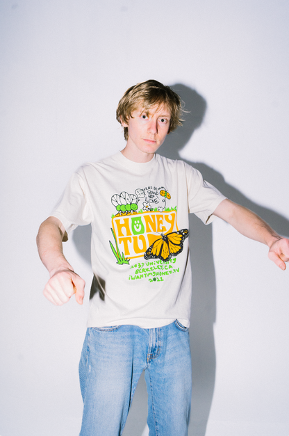 FLOWERS BLOOM TEE